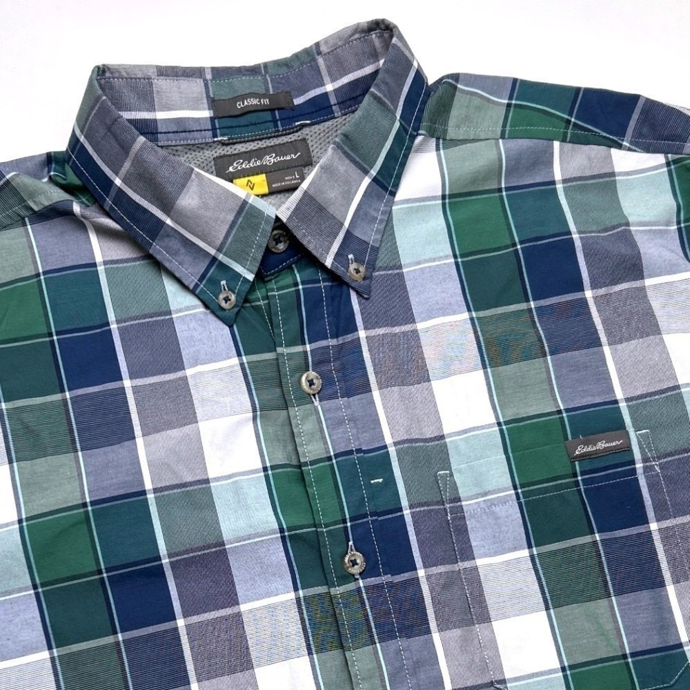 Eddie Bauer Men Button Down Green Blue Plaid Size L Classic Fit Long Sleeve
